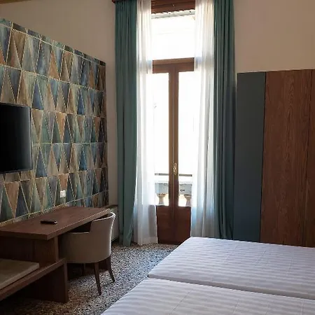 ホテル Palazzo Scamozzi 3*