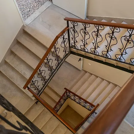 Palazzo Scamozzi 3*