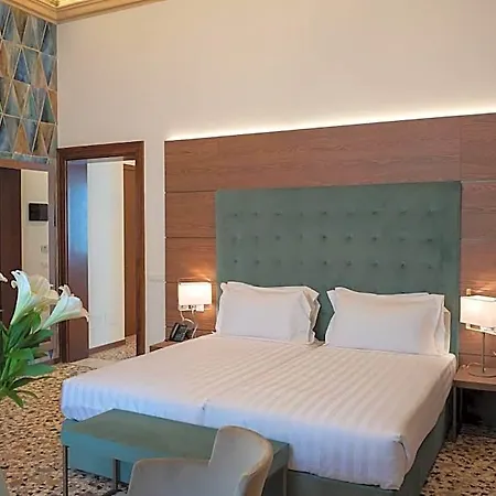 Palazzo Scamozzi ホテル 3*