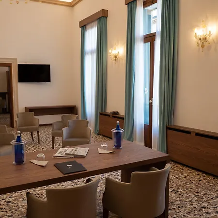 Palazzo Scamozzi Hotel 3*