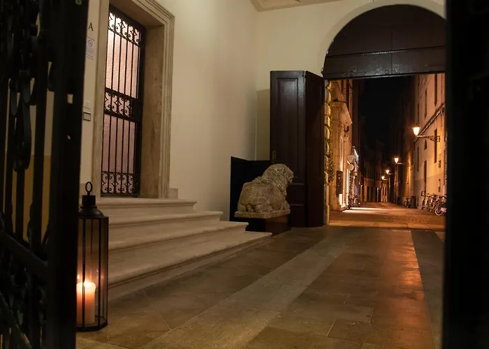 Palazzo Scamozzi 3* Vicence